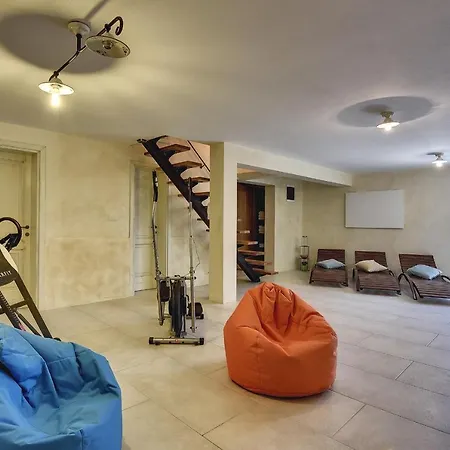 Villa Azur With Pool, Sauna, Gym, Wine Cellar Vila *