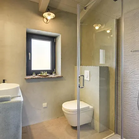 Vila Villa Azur With Pool, Sauna, Gym, Wine Cellar